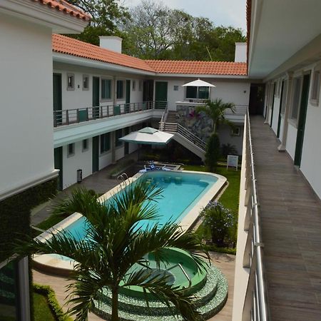 Hotel Villa Magna Poza Rica Exterior foto